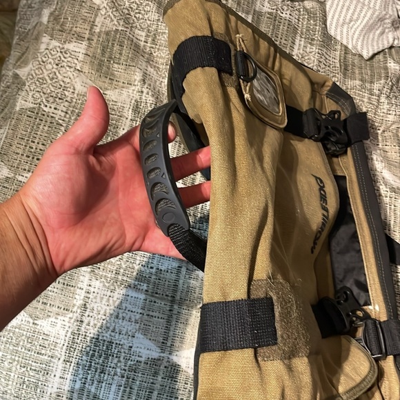 Canvas Computer Satchel - Picture 10 of 12